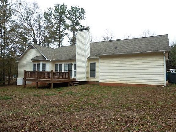 2nd image of 125 Courtney Pl