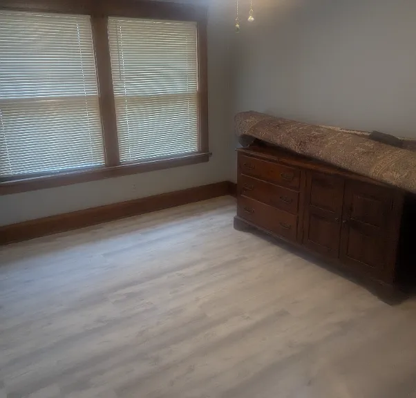 1544 Edgewood St NE — Photo 5