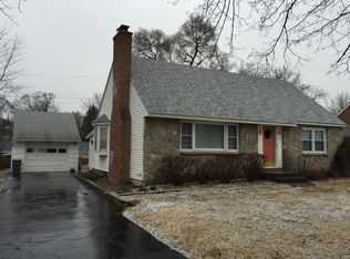 12 Forest Dr, Albany, NY 12205