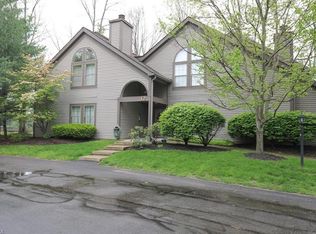 1183 Redtail Hawk Dr #5, Boardman, OH 44512