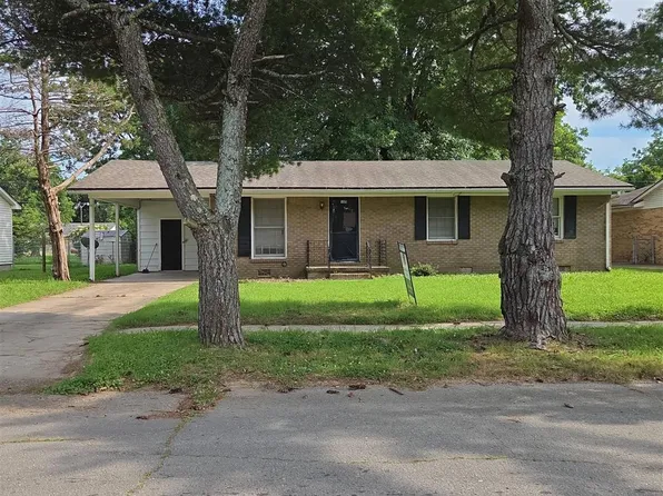 105 E Pecan St, Blytheville, AR 72315