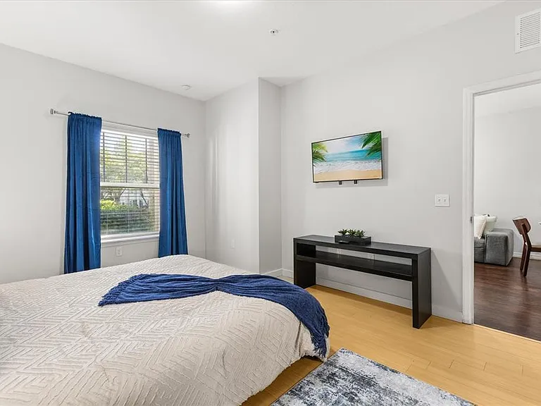 5356 Diplomat Ct #107 — Photo 23