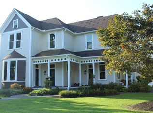 525 2nd St, Paintsville, KY 41240