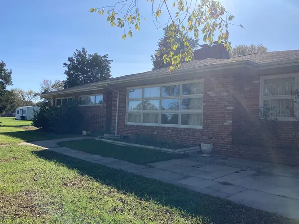 3940 Senior Ln, Sandston, VA 23150