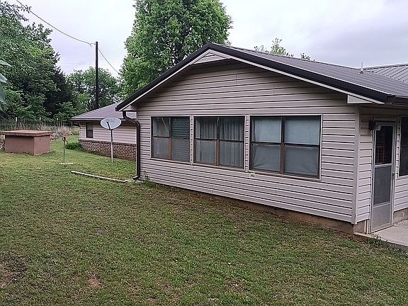 2nd image of 22091 N North Dr