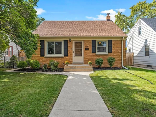 3329 North 89th STREET, Milwaukee, WI 53222