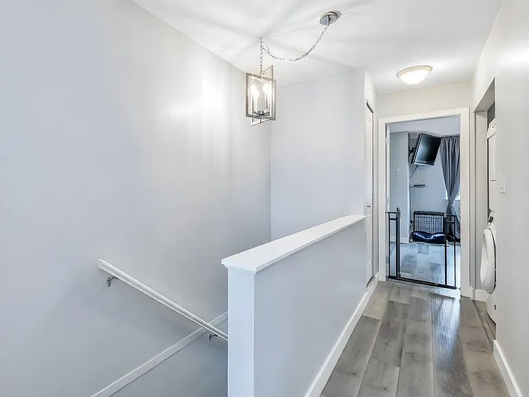 15175 62a Ave #97 — Photo 8