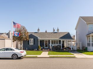 221 N Belmont Dr, Margate, NJ