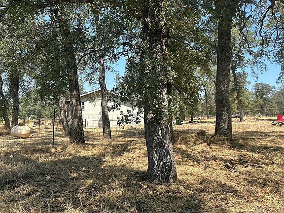 2nd image of 21400 Roughout Rd