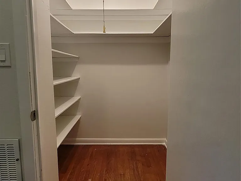 801 Rosewood Dr — Photo 18