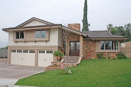 1st image of 2245 Country Club Dr