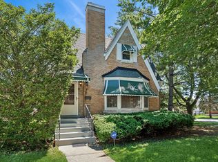3301 N Newland Ave, Chicago, IL 60634