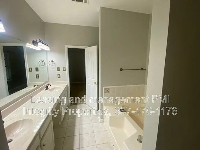 101 Seneca Cir — Photo 5