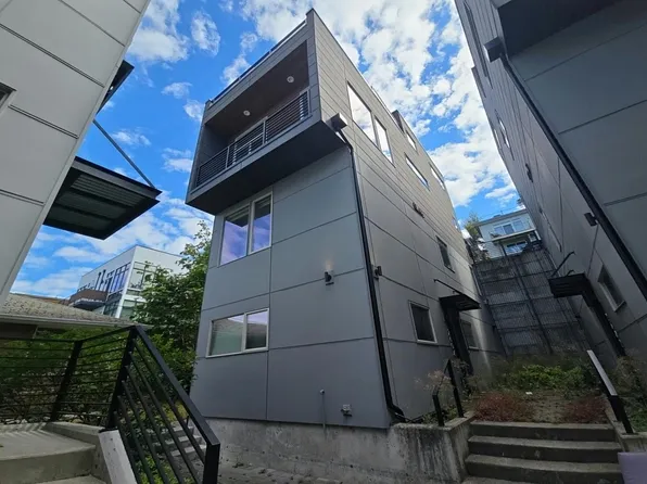 2604 14th Ave W, Seattle, WA 98119