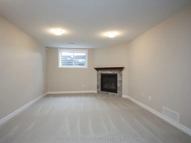 4043 Kelly Farm Dr — Photo 44