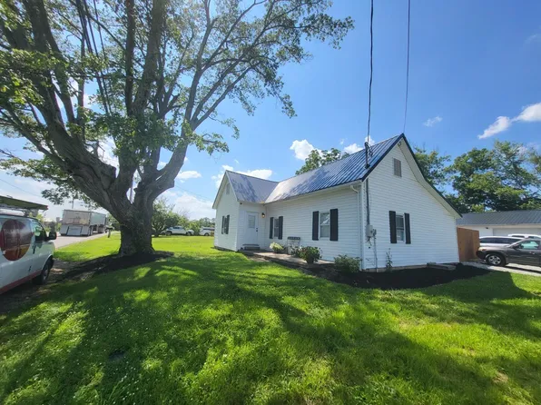 156 Maple Ave, Sardinia, OH 45171