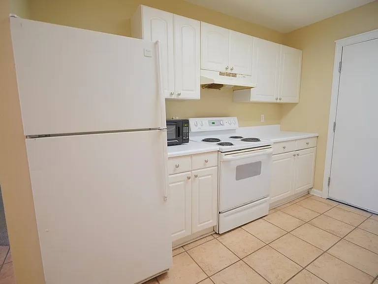 847 W Georgia St #2 — Photo 7