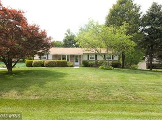 17210 Emerson Dr, Silver Spring, MD 20905