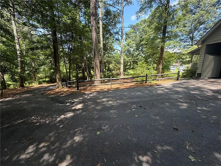 4120 Heard Industrial Blvd — Photo 45