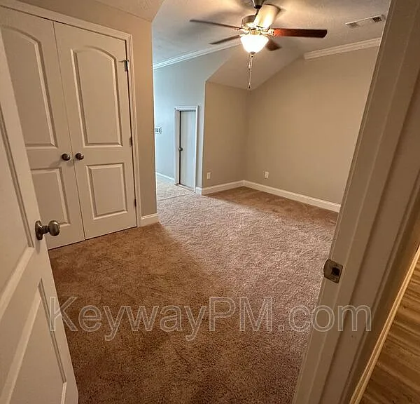 306 Alta Vista Ave #6 — Photo 11