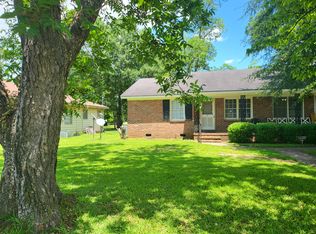 402 S Valencia Dr #A, Albany, GA 31707