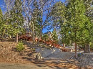 373 Summit Rd, Lake Arrowhead, CA 92352