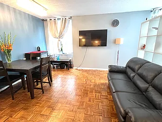 1641 Third Avenue #8D image 1 of 6