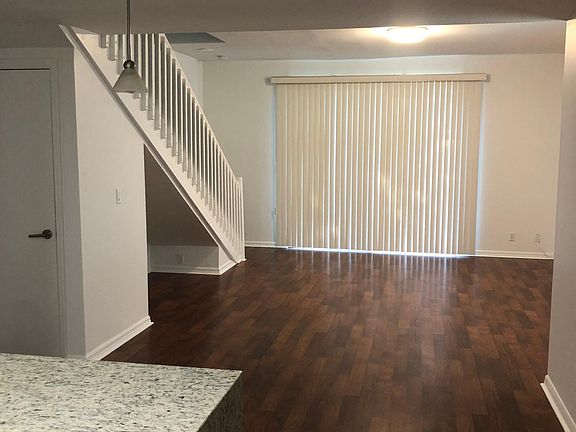 5th image of 1449 Veracruz Ln