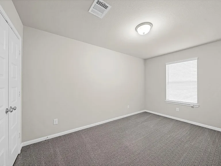 5606 Hyde Park Dr — Photo 19