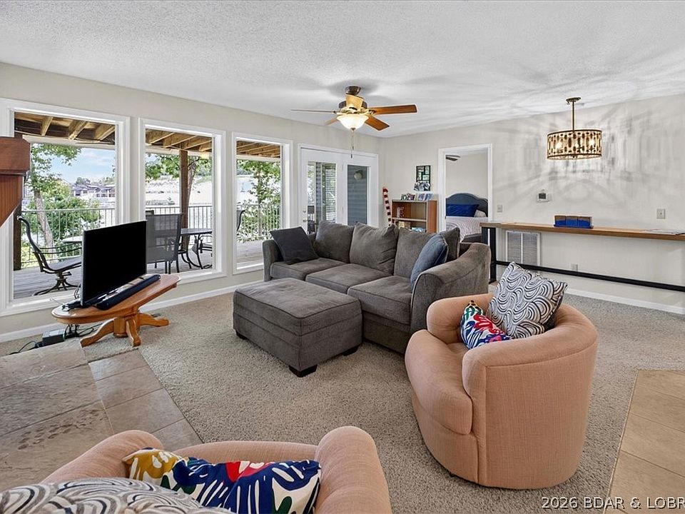 1st image of 1271 Buckingham Dr Unit 4