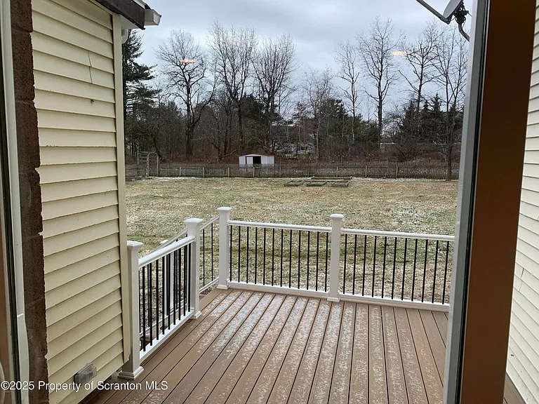 318 Simrell Rd — Photo 8