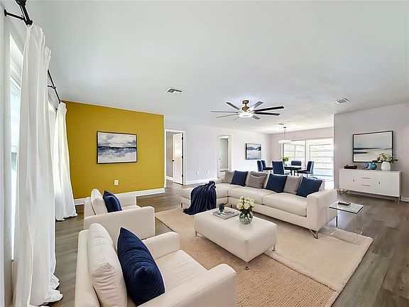 5th image of 1405 Overcash Dr