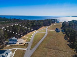 251 S Brightleaf Dr, Minnesott Beach, NC 28510
