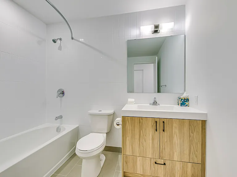 185 Enfield Pl — Photo 25