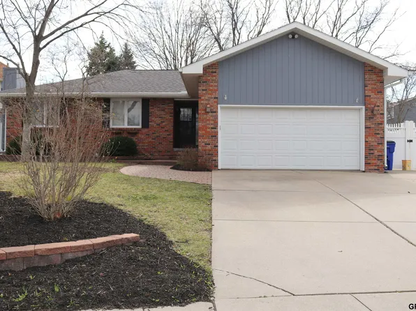 2931 Raleigh St, Lincoln, NE 68516