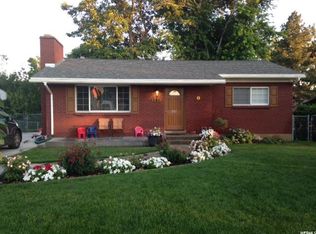 240 E 300 N, Centerville, UT 84014