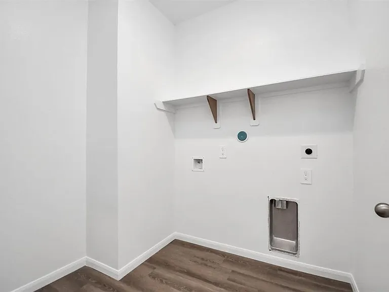 5810 Linda Cove Ln — Photo 13