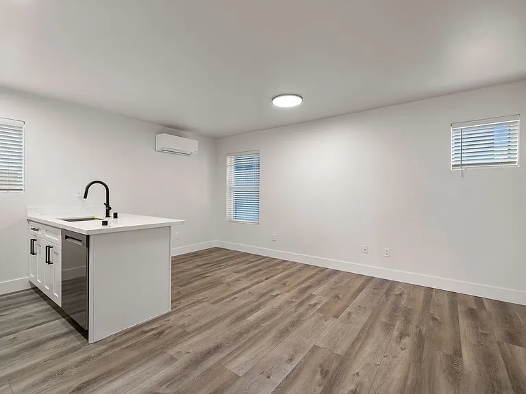 1129 Fawcett Ave #C — Photo 7