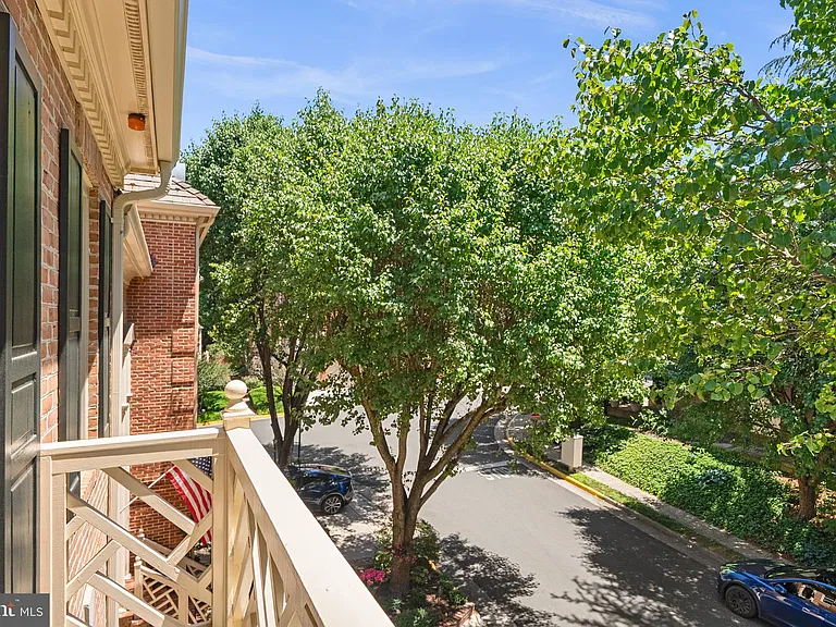 1532 Hampton Hill Cir — Photo 39