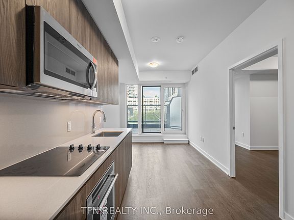 2nd image of 15 Richardson St #314
