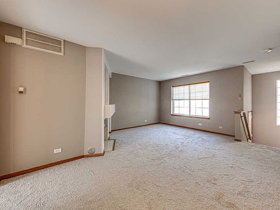 3rd image of 1657 Liberty St #1657