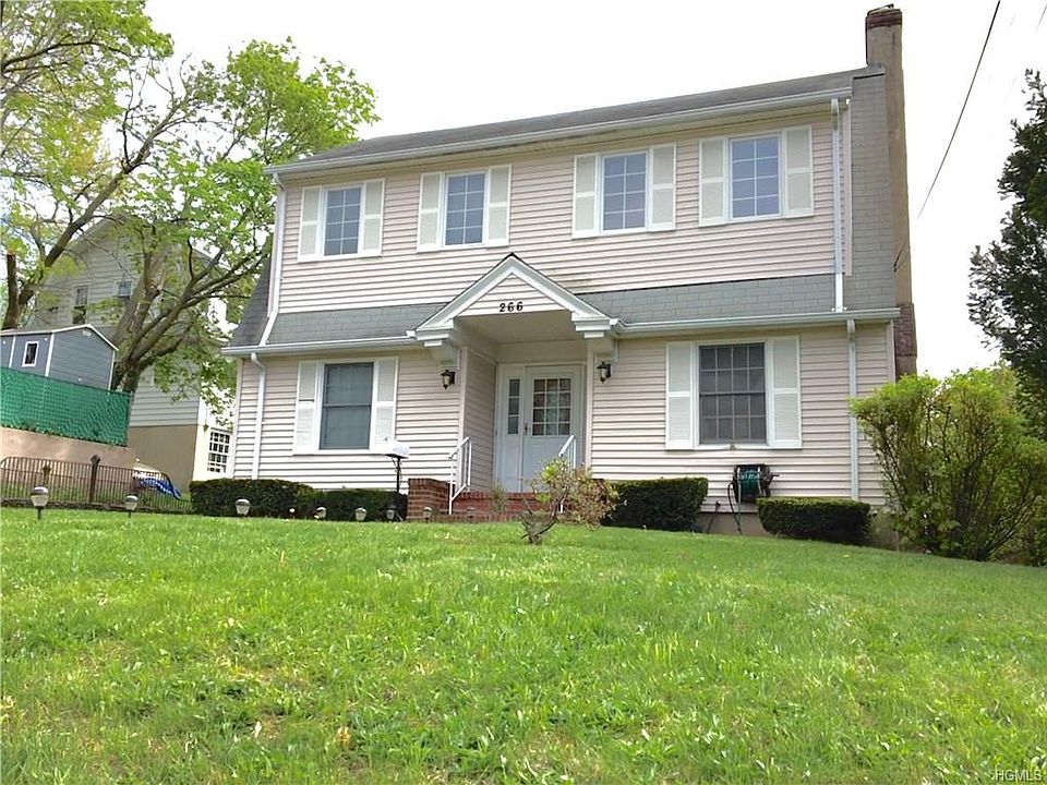 2nd image of 266 Roberts Ave