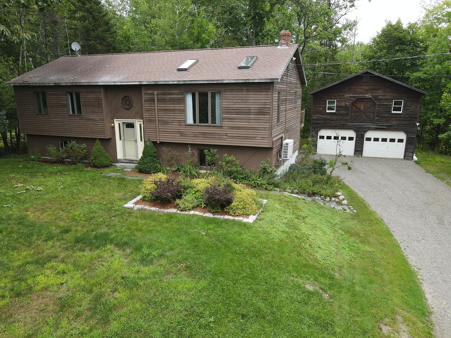 29 Beech Grove Avenue, Glenburn, ME 04401 Zillow