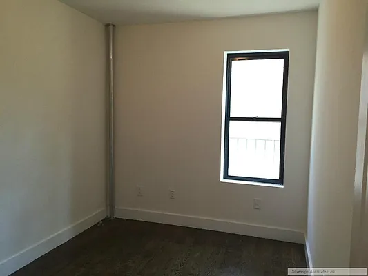 Rented by Sovereign Associates | media 7