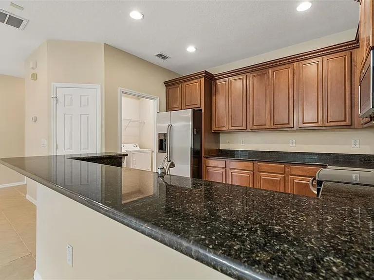 20112 Indian Rosewood Dr — Photo 16