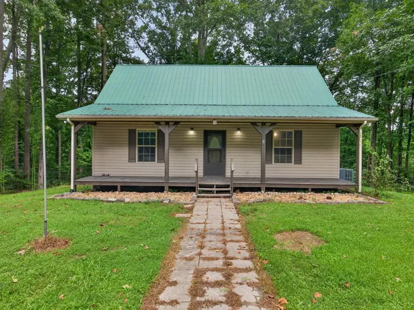 147 Ray Ln, Gainesboro, TN 38562