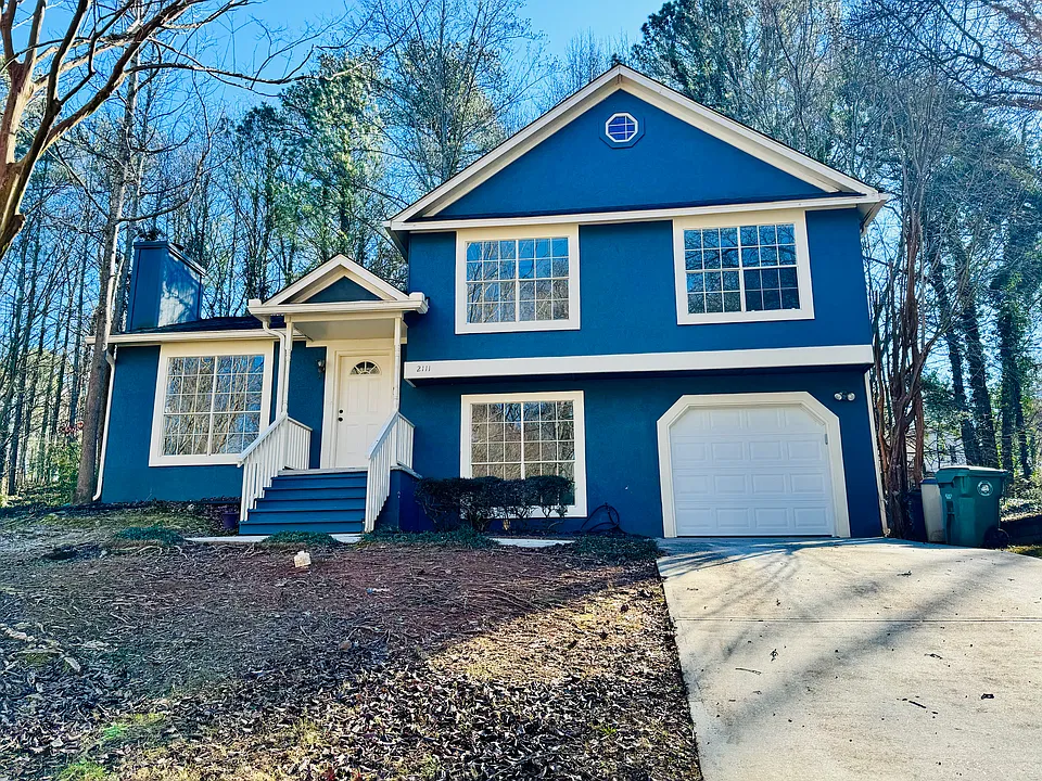 2111 Glenwood Downs Dr