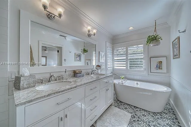 7621 SW 65th Pl — Photo 25