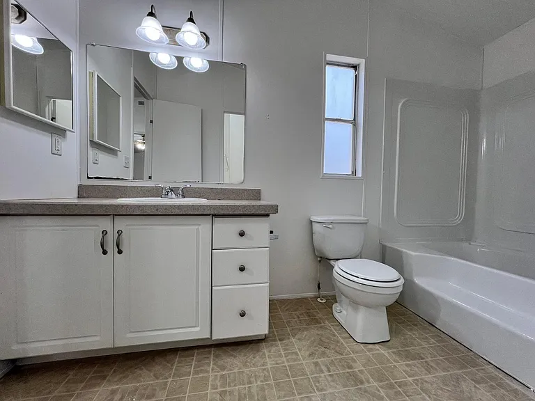 7826 E Juanita Ave — Photo 17