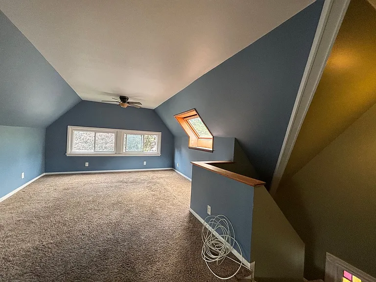 27 Vick Park #B — Photo 3